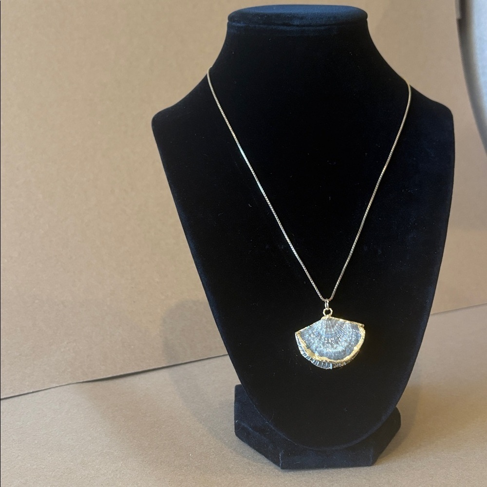 Beautiful Mushroom Coral Shell Pendant Necklace with 14 kt Gold trim, Handmade - Picture 6 of 7